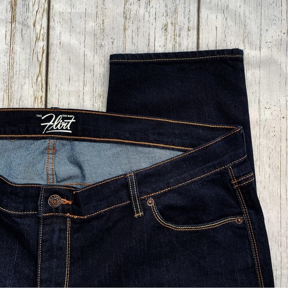 Old Navy Women’s The Flirt Dark-wash Plus Size Skinny Jeans Size 18 Regular - Picture 4 of 7